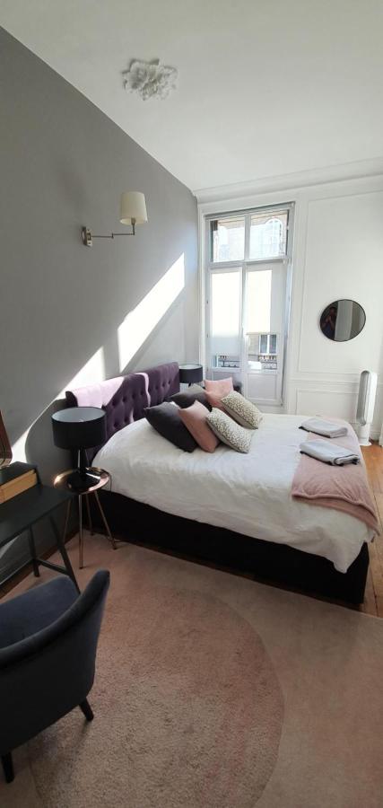 Ferienwohnung L'Ecu : Un Haussmannien Accueillant! Reims Exterior foto